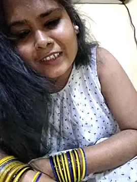 Snapshot of BOLDBEAUTY09 chatting on March 2, 2025, 4:14 pm BOLDBEAUTY09 online show from March 2, 2025, 4:14 pm