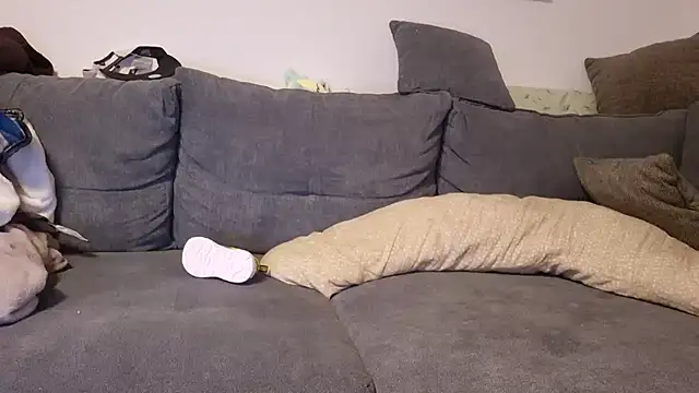 Snapshot of ademandjulia chatting on November 15, 2025, 6:23 pm ademandjulia online show from November 15, 2025, 6:23 pm