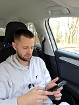 Snapshot of ademandjulia chatting on February 28, 2026, 11:43 am ademandjulia online show from February 28, 2026, 11:43 am