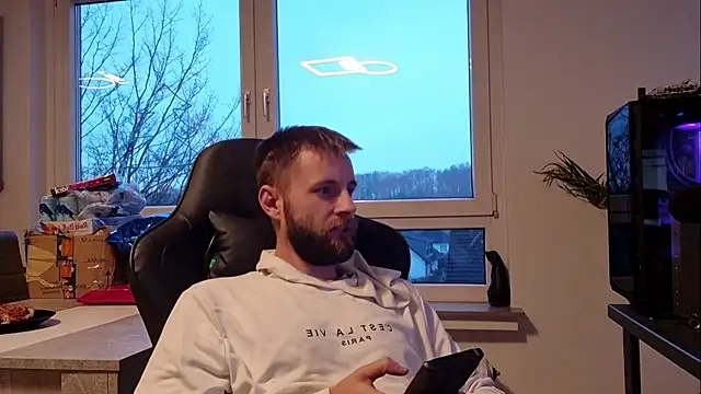 Snapshot of ademandjulia chatting on January 14, 2026, 3:26 pm ademandjulia online show from January 14, 2026, 3:26 pm