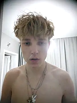 And25bn online show from October 18, 2025, 10:01 pm