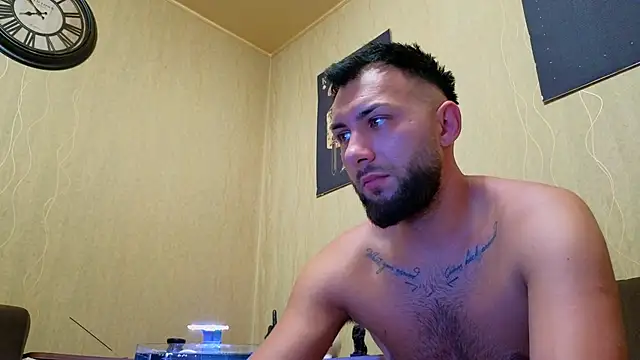 JamieNoxus online show from September 16, 2025, 4:57 am