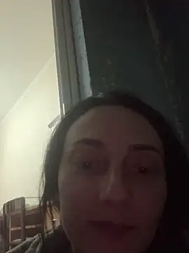 Snapshot of Miroslava1247 chatting on March 20, 2025, 10:40 pm Miroslava1247 online show from March 20, 2025, 10:40 pm