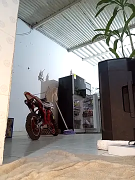 Snapshot of single_mother_indecent chatting on April 10, 2026, 10:28 pm single mother indecent online show from April 10, 2026, 10:28 pm