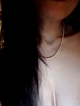 1hotgirl1 online show from March 27, 2026, 8:32 pm