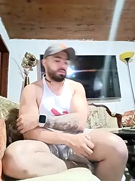 Snapshot of mikeblaree chatting on October 18, 2025, 6:54 pm mikeblaree online show from October 18, 2025, 6:54 pm