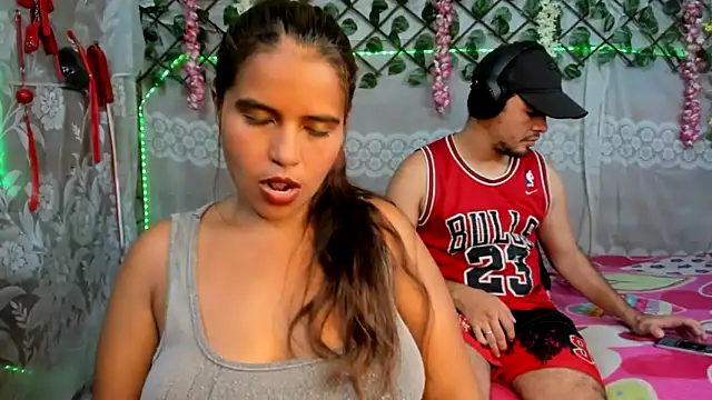 leandro49112 online show from October 24, 2025, 10:53 pm