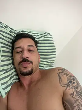 Snapshot of MateusBH123 chatting on February 2, 2026, 2:32 am MateusBH123 online show from February 2, 2026, 2:32 am