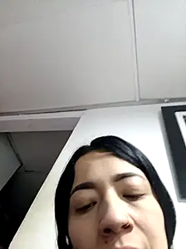 kimbadazz online show from March 11, 2025, 11:37 pm