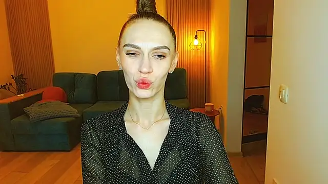 Lady Sunshine  online show from November 22, 2025, 7:51 am