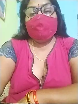 Snapshot of fuunalka chatting on September 18, 2025, 5:21 am fuunalka online show from September 18, 2025, 5:21 am