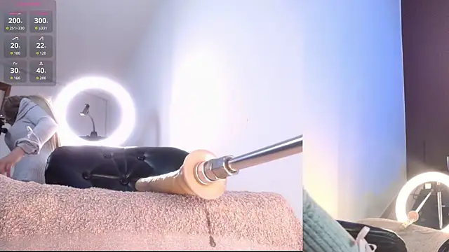 luciana hunters online show from December 2, 2025, 12:40 pm