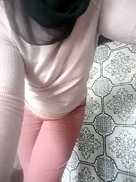 Snapshot of nouhaty chatting on November 30, 2025, 9:54 am nouhaty online show from November 30, 2025, 9:54 am