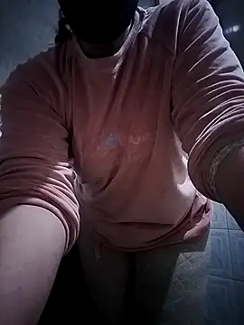 Snapshot of nouhaty chatting on December 2, 2025, 6:59 am nouhaty online show from December 2, 2025, 6:59 am