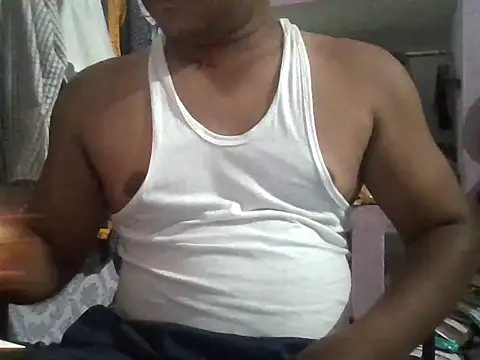 Snapshot of Mohan_Patel_35 chatting on October 7, 2025, 4:41 pm Mohan Patel 35 online show from October 7, 2025, 4:41 pm