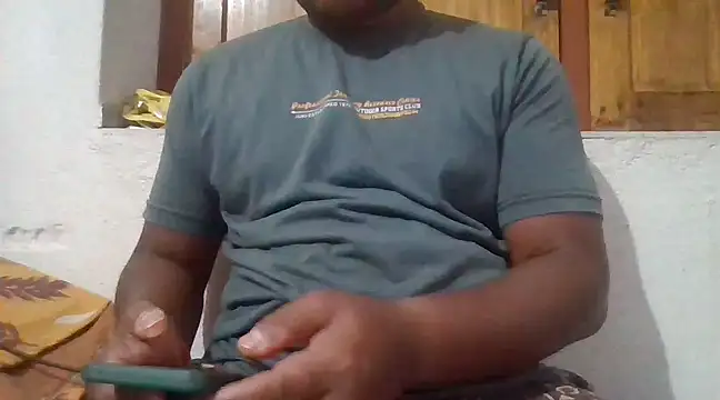 Snapshot of Mohan_Patel_35 chatting on February 12, 2025, 2:21 pm Mohan Patel 35 online show from February 12, 2025, 2:21 pm