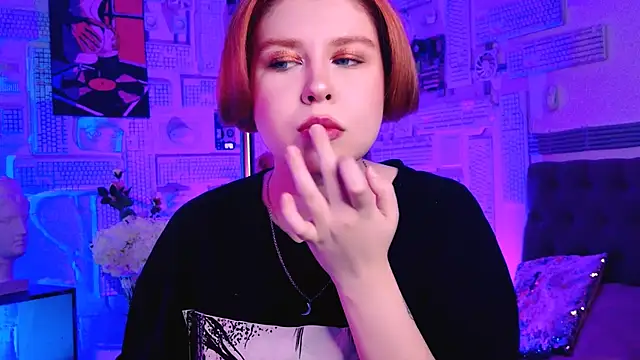 Snapshot of MitsukiMun chatting on March 9, 2025, 4:22 pm MitsukiMun online show from March 9, 2025, 4:22 pm