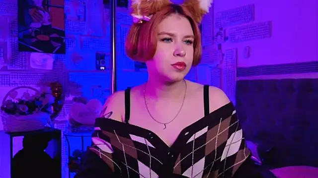 Snapshot of MitsukiMun chatting on March 3, 2025, 7:39 pm MitsukiMun online show from March 3, 2025, 7:39 pm