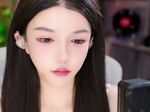 vv-77 online show from December 15, 2025, 6:25 pm