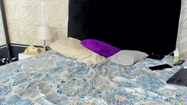 Snapshot of ChanelleJohnson_ chatting on December 22, 2025, 11:16 pm ChanelleJohnson online show from December 22, 2025, 11:16 pm