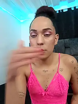 ChanelleJohnson  online show from October 1, 2025, 12:09 pm