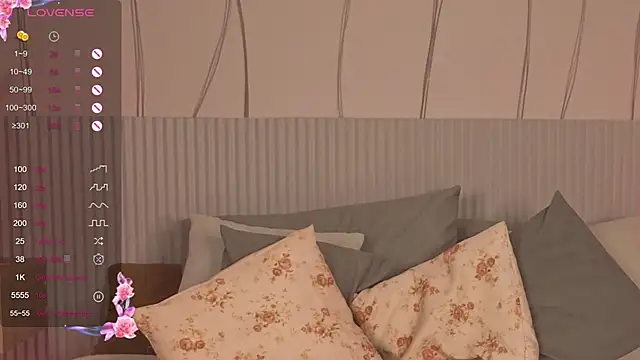 Snapshot of JoYung chatting on October 18, 2025, 4:25 am JoYung online show from October 18, 2025, 4:25 am