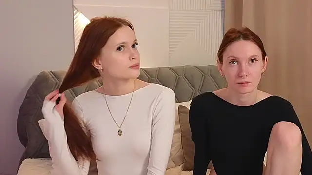 Snapshot of JoYung chatting on February 18, 2025, 4:37 am JoYung online show from February 18, 2025, 4:37 am