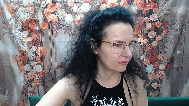 Miroslava Happi online show from July 14, 2026, 5:45 am