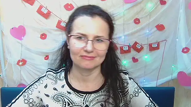 Miroslava Happi online show from March 16, 2025, 4:12 pm