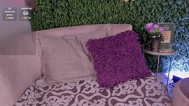 Snapshot of emmiily_z chatting on March 18, 2025, 1:46 am emmiily z online show from March 18, 2025, 1:46 am