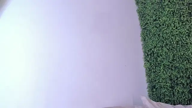 Snapshot of emmiily_z chatting on March 22, 2025, 2:16 am emmiily z online show from March 22, 2025, 2:16 am