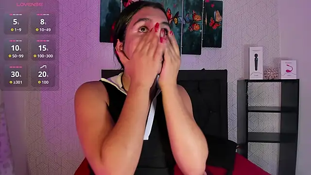 Snapshot of Selena_fox7 chatting on September 28, 2025, 3:57 am Selena fox7 online show from September 28, 2025, 3:57 am