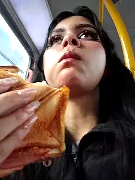 CHLOE ISABELL online show from March 21, 2025, 12:06 pm