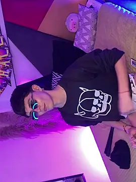 Snapshot of MaikyCooper chatting on October 30, 2025, 12:31 am MaikyCooper online show from October 30, 2025, 12:31 am