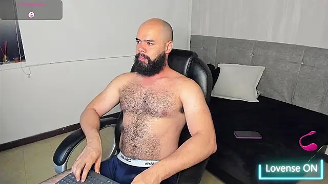 Luke Diaz7 online show from October 5, 2025, 3:41 am