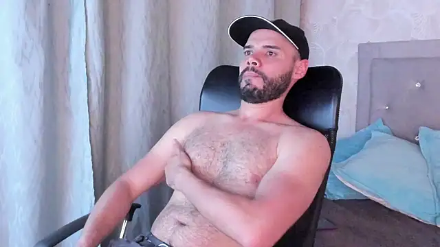 Luke Diaz7 online show from March 20, 2025, 7:35 pm