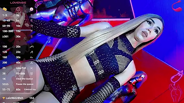 emelly horny  online show from February 10, 2026, 6:40 pm