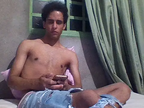 Snapshot of 999999m chatting on January 14, 2026, 2:48 am 999999m online show from January 14, 2026, 2:48 am