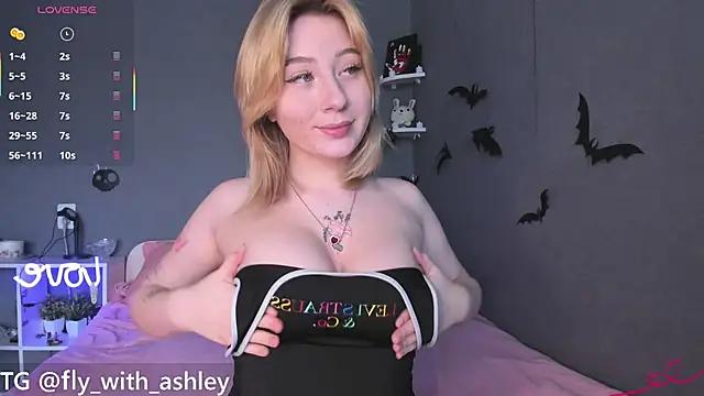 ashley lovestory online show from October 30, 2025, 5:17 am
