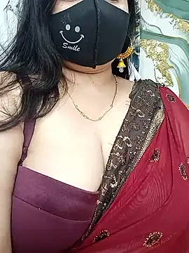 Snapshot of seetatiwari chatting on January 9, 2026, 6:37 pm seetatiwari online show from January 9, 2026, 6:37 pm