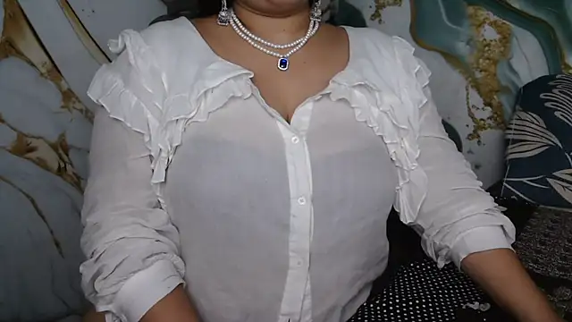 Snapshot of seetatiwari chatting on July 7, 2026, 9:18 pm seetatiwari online show from July 7, 2026, 9:18 pm