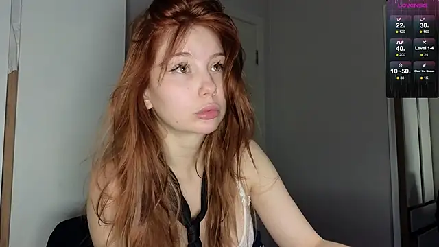 Sakura Moore online show from November 15, 2025, 3:05 pm