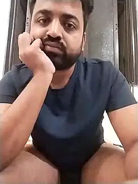 Vij717 online show from November 28, 2025, 3:45 pm