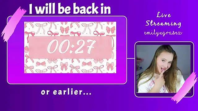 Snapshot of EmilyxxGraces chatting on October 15, 2025, 10:51 pm EmilyxxGraces online show from October 15, 2025, 10:51 pm