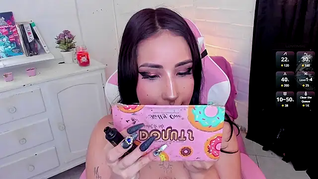 Nyx Blackmoon online show from September 29, 2025, 2:34 pm