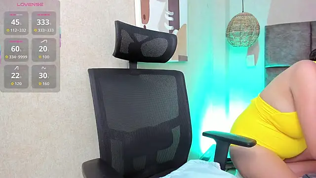 elizabeth 20 online show from October 21, 2025, 6:51 pm