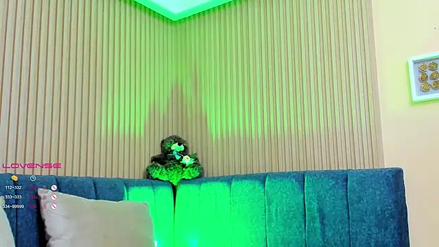 elizabeth 20 online show from March 17, 2025, 7:15 pm