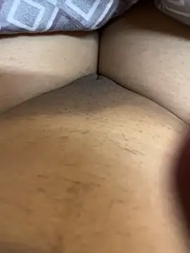 Snapshot of slust64 chatting on October 26, 2025, 5:57 pm slust64 online show from October 26, 2025, 5:57 pm