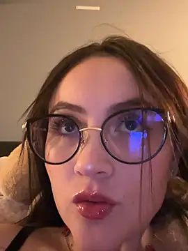 Snapshot of ValentinaOrtiz3 chatting on July 19, 2026, 2:20 am ValentinaOrtiz3 online show from July 19, 2026, 2:20 am