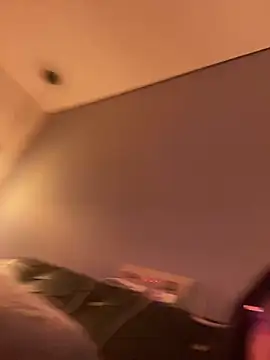 Snapshot of ValentinaOrtiz3 chatting on October 6, 2025, 10:21 pm ValentinaOrtiz3 online show from October 6, 2025, 10:21 pm